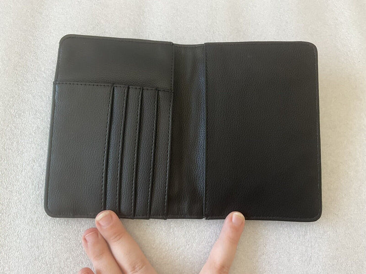 Guess Black Elite Passport Case 2019