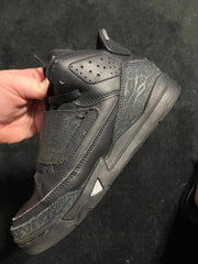 Boys Jordan Sneakers