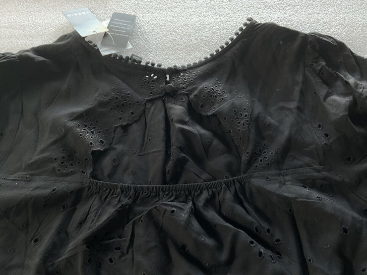 Torrid Black Abbey Challis Eyelet Back Cut Out Size 2X