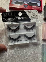 Eyelashes Lot