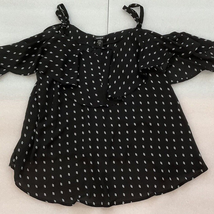 Torrid Black White Diamonds Cold Shoulder Top