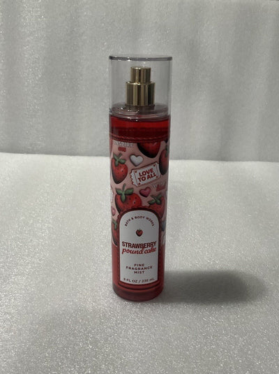 Bath and Body Works Strawberry Pound Cake Mist