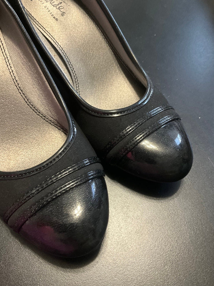 Life Stride Black Heels