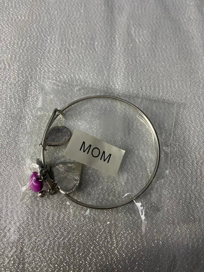 Mom Bracelet