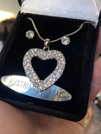 Austrian Crystal Heart Necklace Set