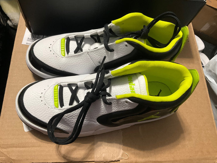 Kids Jordan Big Fund SE GS Sneakers