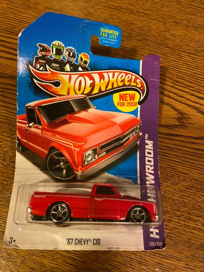 Hot Wheels HW Showroom 67' Chevy C10